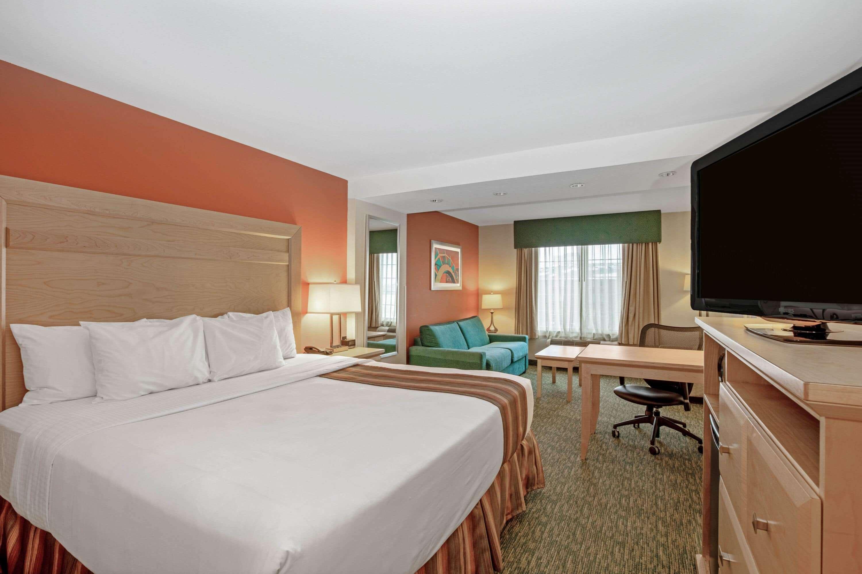 Hotel La Quinta By Wyndham Grand Forks Esterno foto